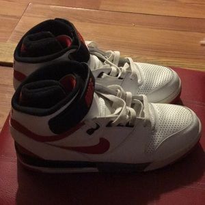 Men’s sneakers Size 10